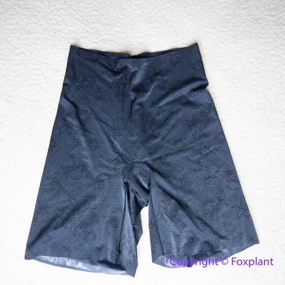 Spanx floral‎ print shapewear panties, XS - Picture 1 of 8